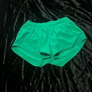 Green Lululemon hotty hots